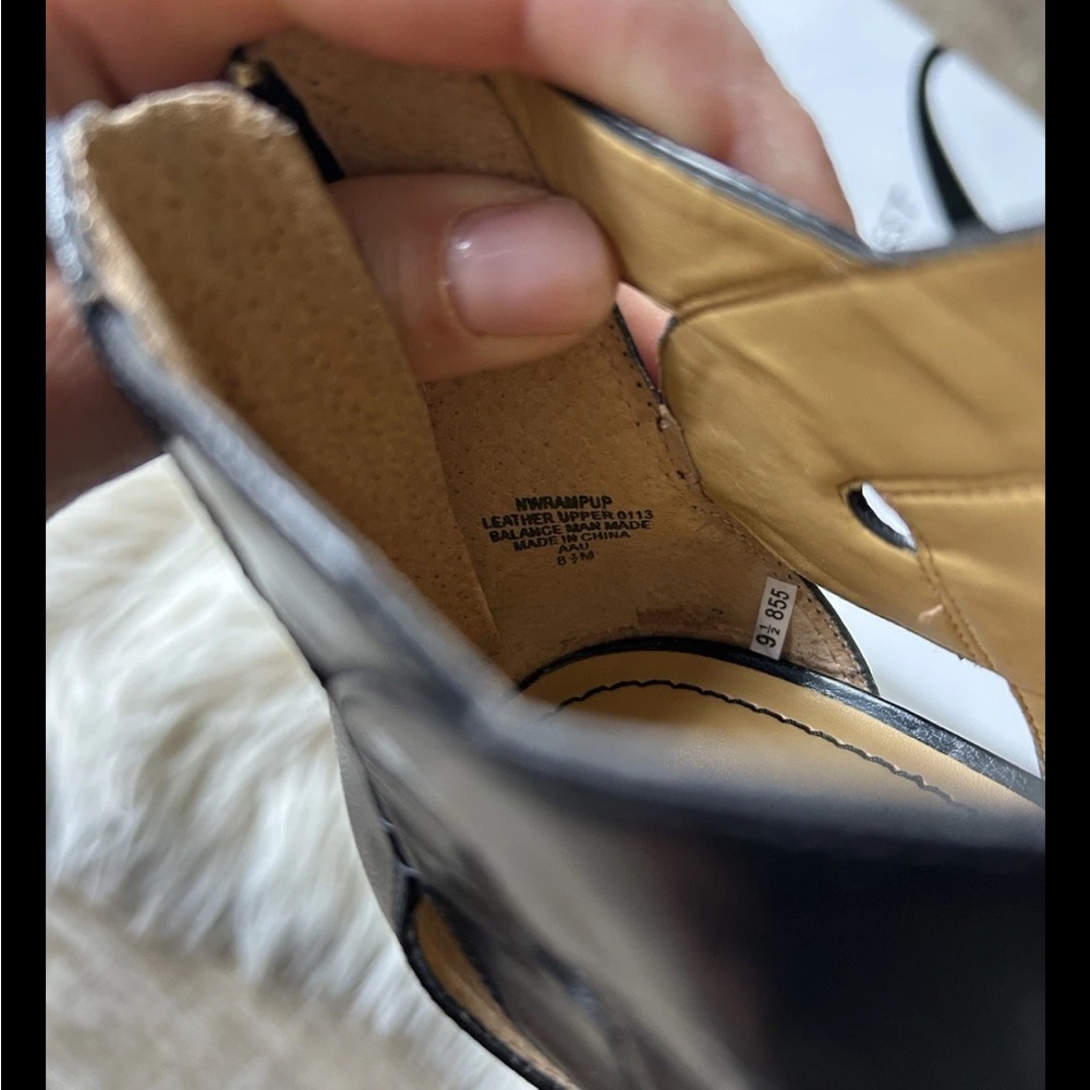 Nine West Ramp Up Wedge Sandals Shoes Women’s 8.5 M  Black Leather Zip NEW + Box - Picture 7 of 10